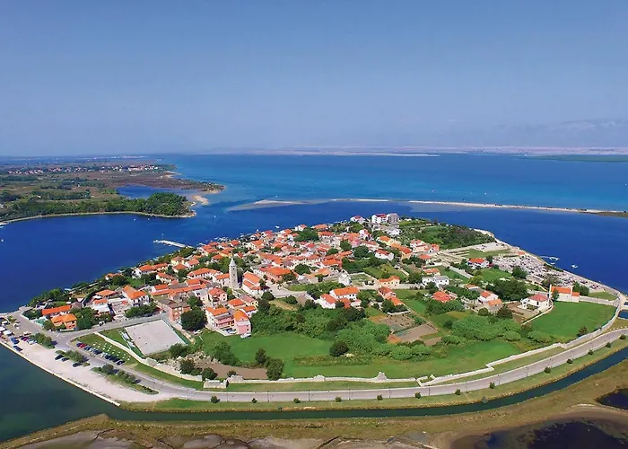 Beautiful Apartment In Vrsi With Wifi * Vrsi